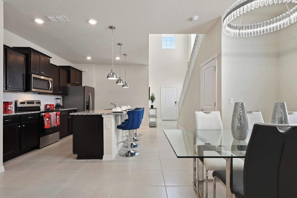 House, Multiple Beds, Pool Access, Pool View (4428KR WIR) | Private kitchen | Coffee/tea maker