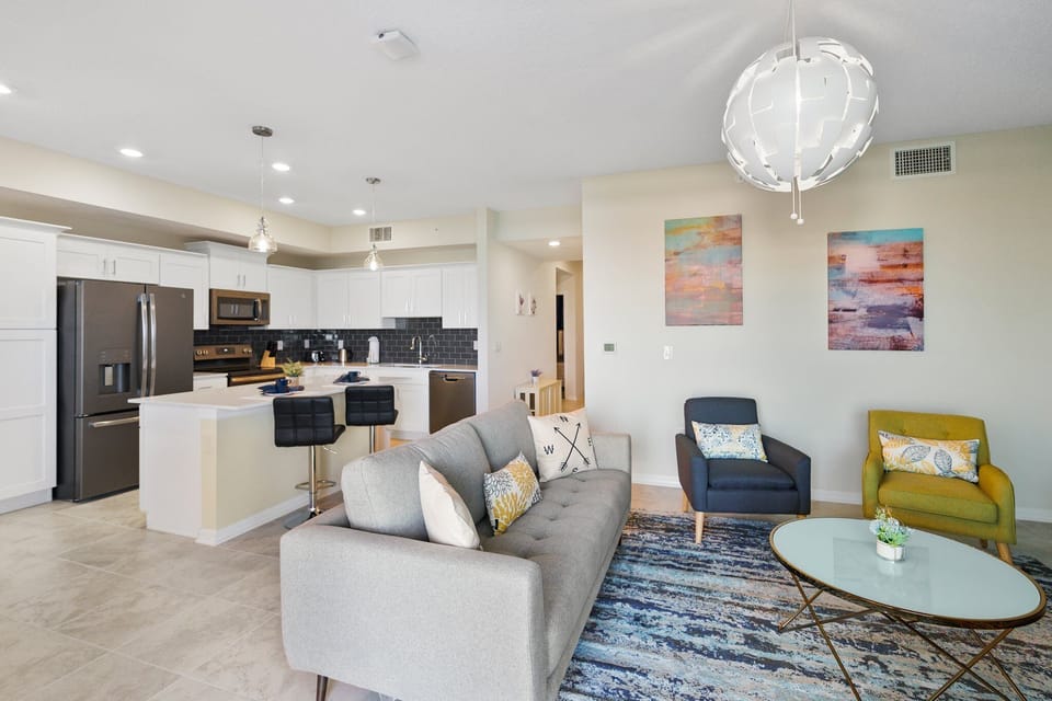 House, Multiple Beds, Patio (3121PC SL) | Living area