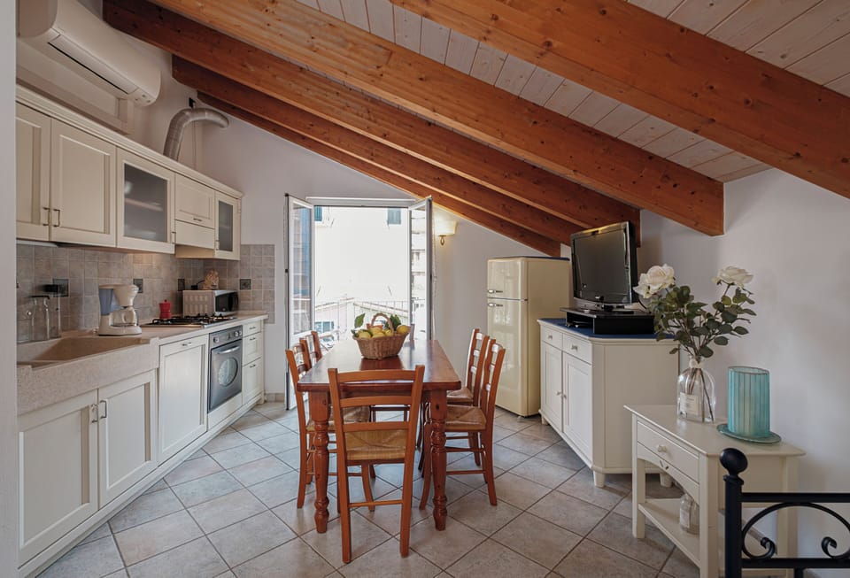 Apartment, 2 Bedrooms, Balcony (Bouganville) | Private kitchen | Fridge, microwave, oven, stovetop