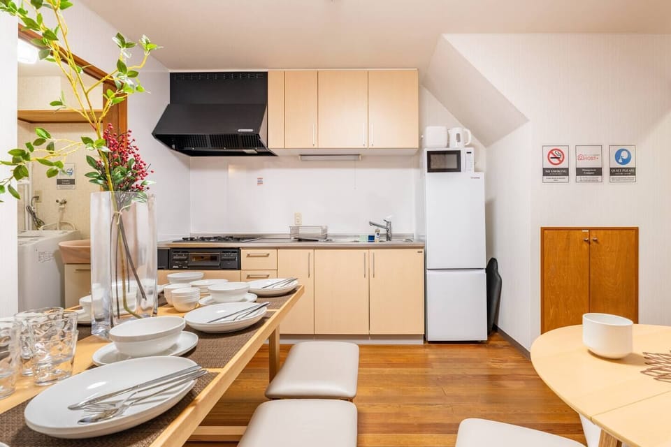 Basic House | Private kitchen | Electric kettle