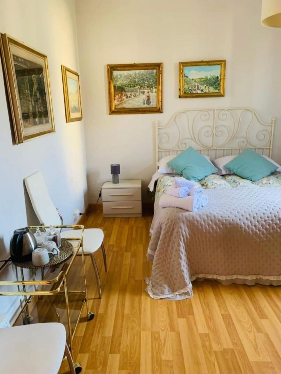Basic Villa | 5 bedrooms, desk, laptop workspace, blackout drapes