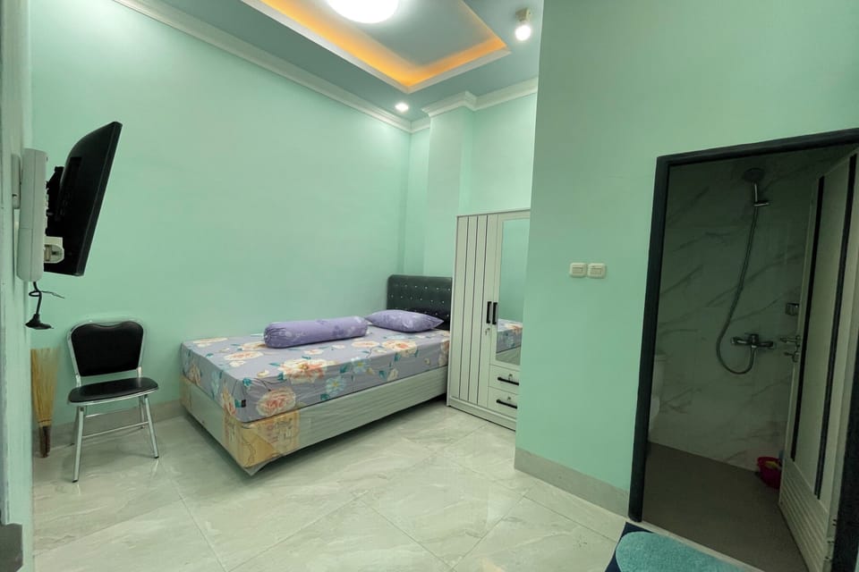 Standard Double Room | WiFi (free), bed sheets