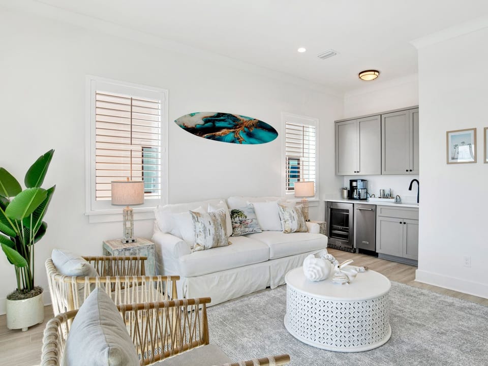 Condo, Multiple Beds, Patio, Ocean View (Viviana #9 - No Pets Allowed) | Living area | 40-inch flat-screen TV with cable channels, TV