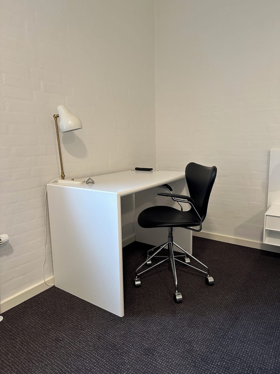 Double Room, Roll-in Shower | Desk, laptop workspace, iron/ironing board, free WiFi