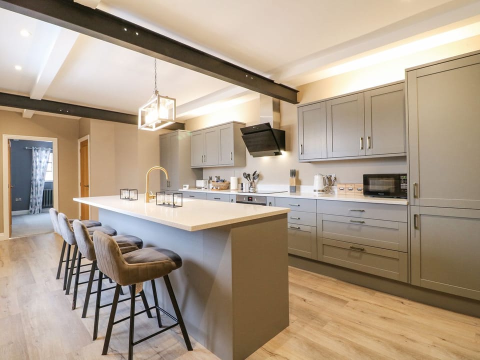 Cottage | Interior