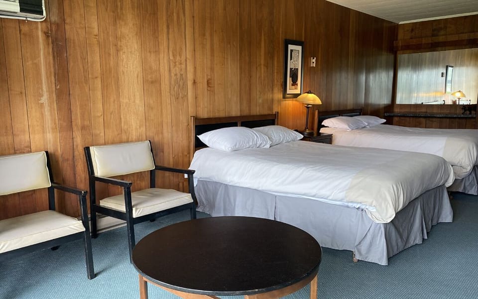 Riverine on the lake rooms | Individually furnished, blackout drapes, soundproofing