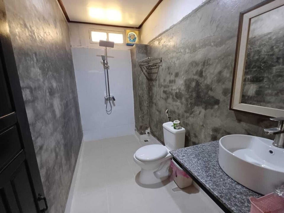 Deluxe Double Room | Free WiFi