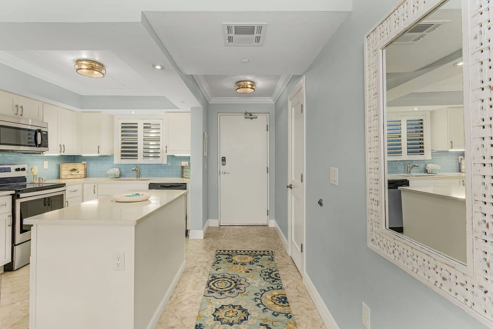 Condo, 2 Bedrooms | Private kitchen | Coffee/tea maker, fridge, oven, toaster