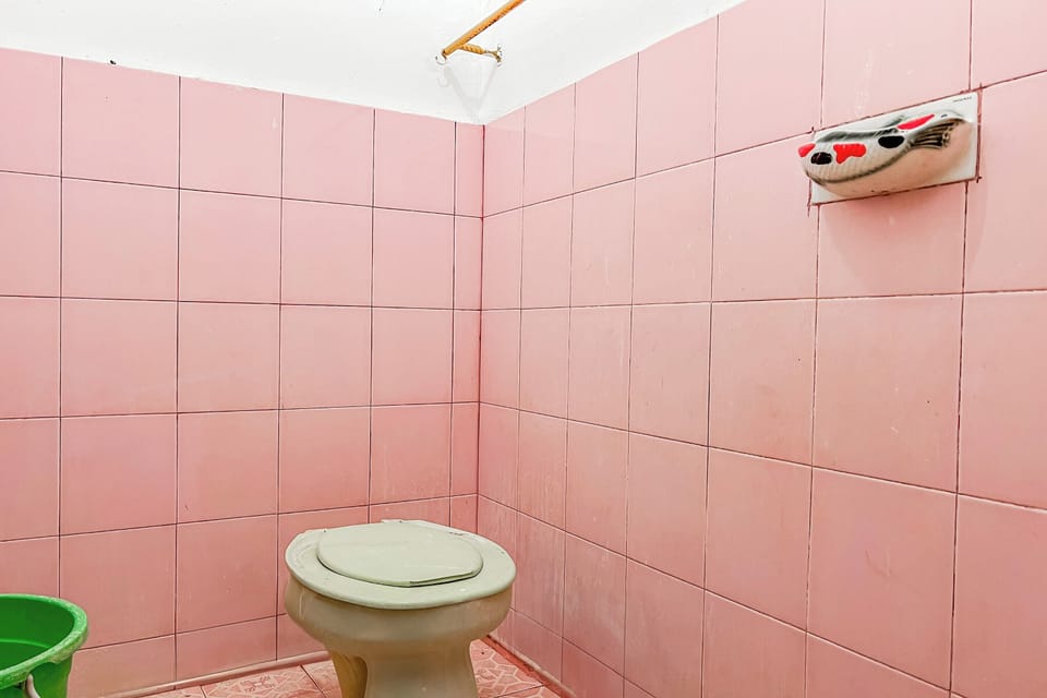 Standard Double Room | Bathroom | Shower, soap