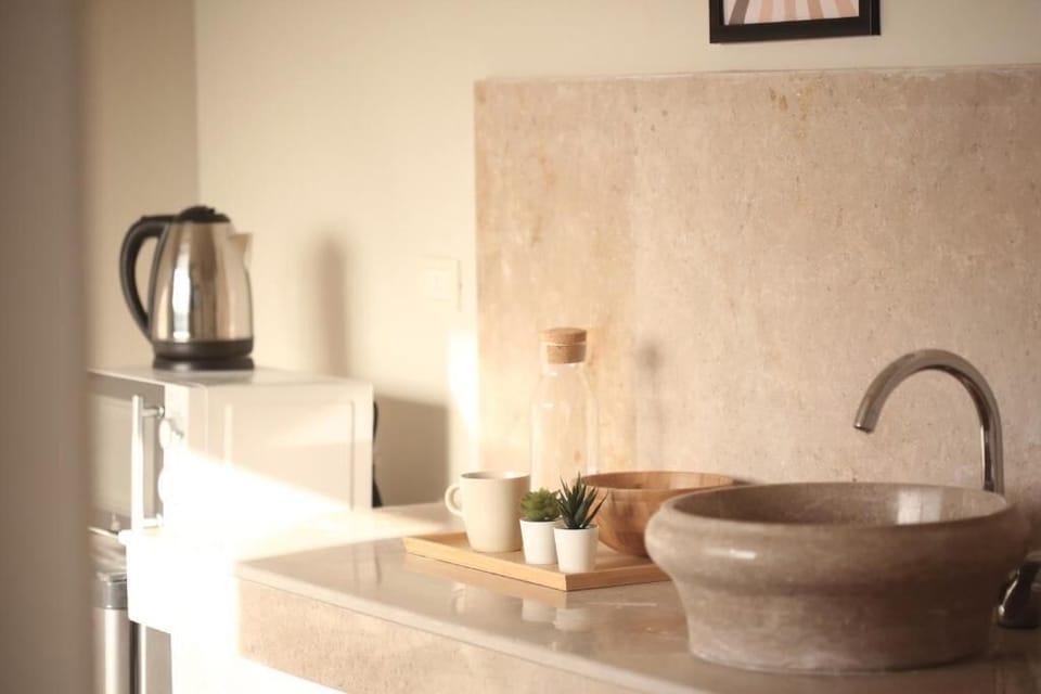 Family Apartment | Private kitchen | Microwave, electric kettle, freezer