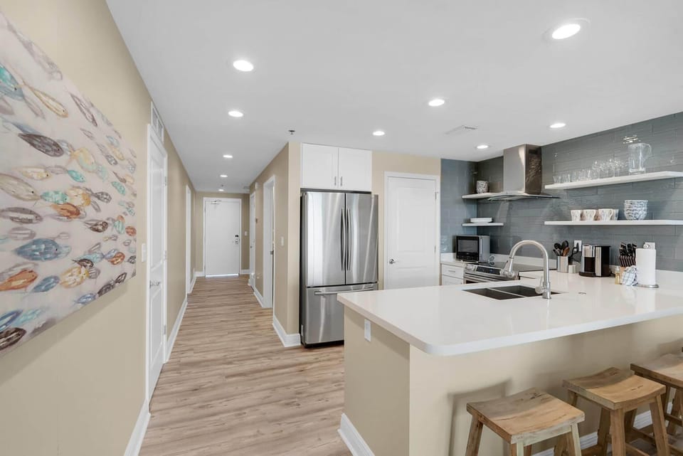 Condo, Multiple Beds (Sterling Breeze 904) | Private kitchen | Oven, toaster