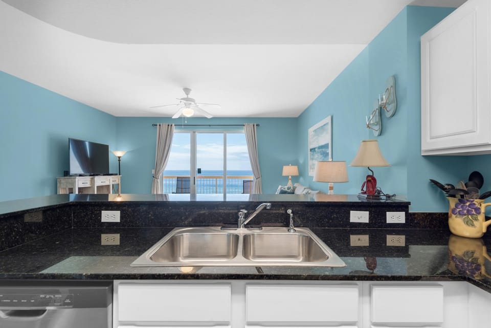 Condo, 1 King Bed with Sofa bed (Calypso 2-807 West) | Interior