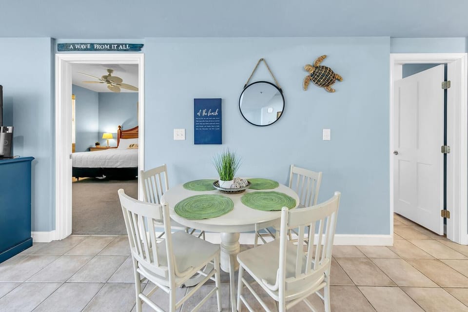 Condo, Multiple Beds (Shores of Panama 1816) | Dining