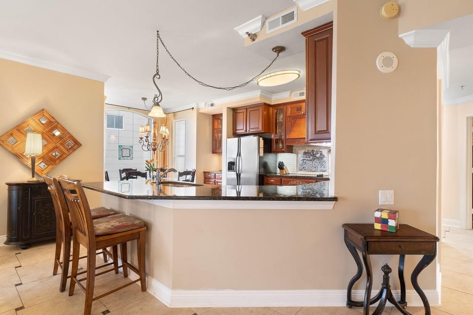 Condo, Multiple Beds (Beach Colony West 2D) | Private kitchen | Oven, toaster, paper towels