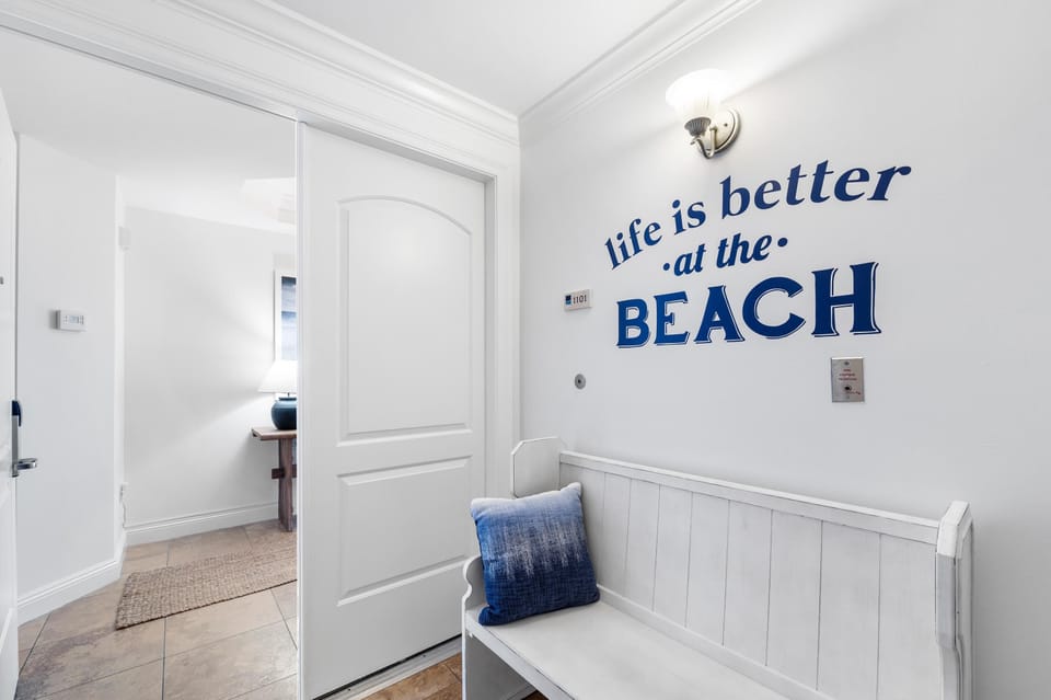 Condo, Multiple Beds (Indigo West 1101) | Interior