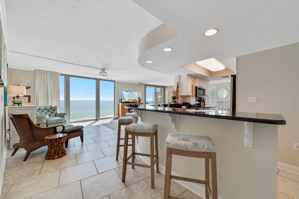 Condo, Multiple Beds (Perdido Towers West 908) | Interior