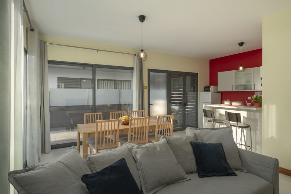 Basic Villa | Living area | TV