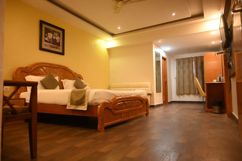 Deluxe Double Room | Free WiFi