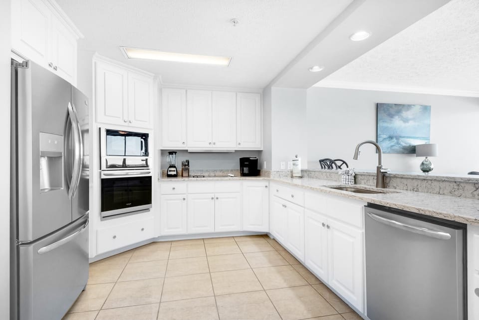 Condo, Multiple Beds (Hidden Dunes 403) | Private kitchen | Oven, toaster