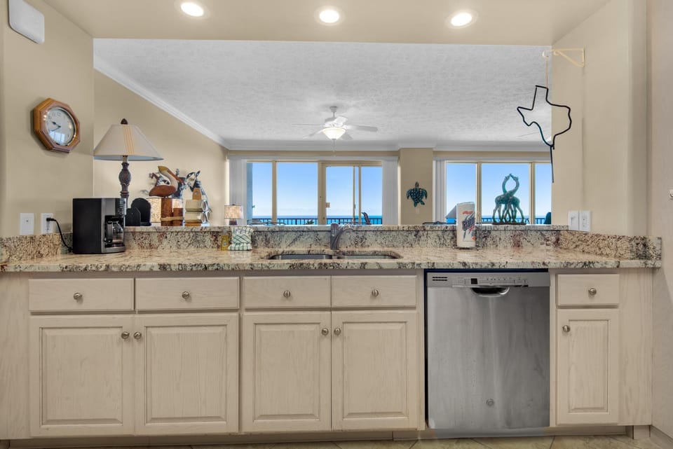 Condo, Multiple Beds (Hidden Dunes 1703) | Private kitchen | Oven, toaster