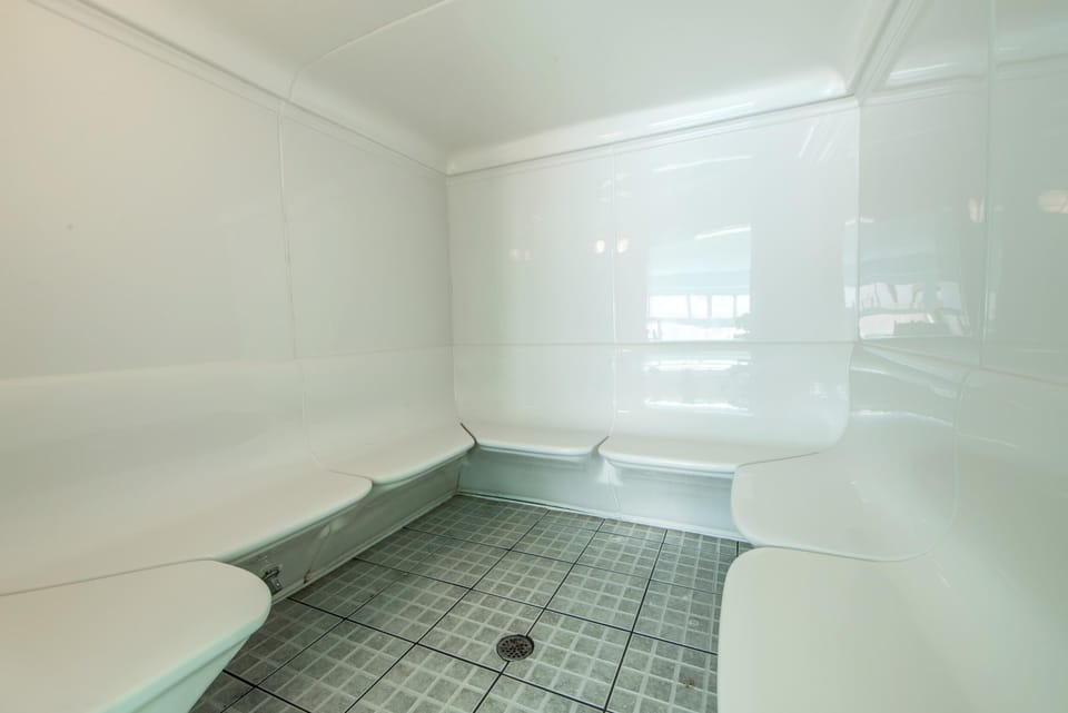 Ocean Villa Penthouse #2302 Apartment in Long Beach