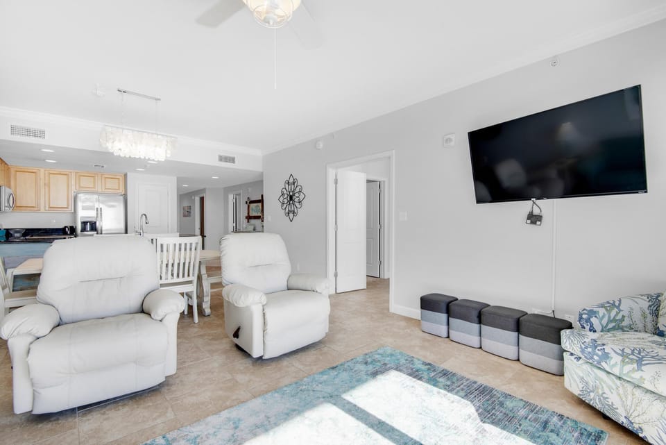 Condo, Multiple Beds (Grandview East 304) | Living area | TV