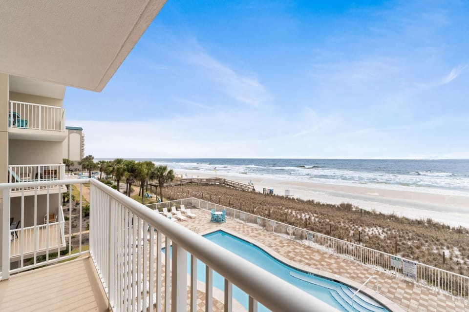 Condo, Multiple Beds (Sandy Key 335) | Property grounds