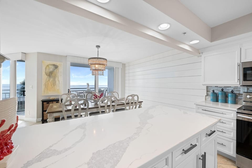 Condo, Multiple Beds (SeaSpray West 304- Gulf Front) | Dining