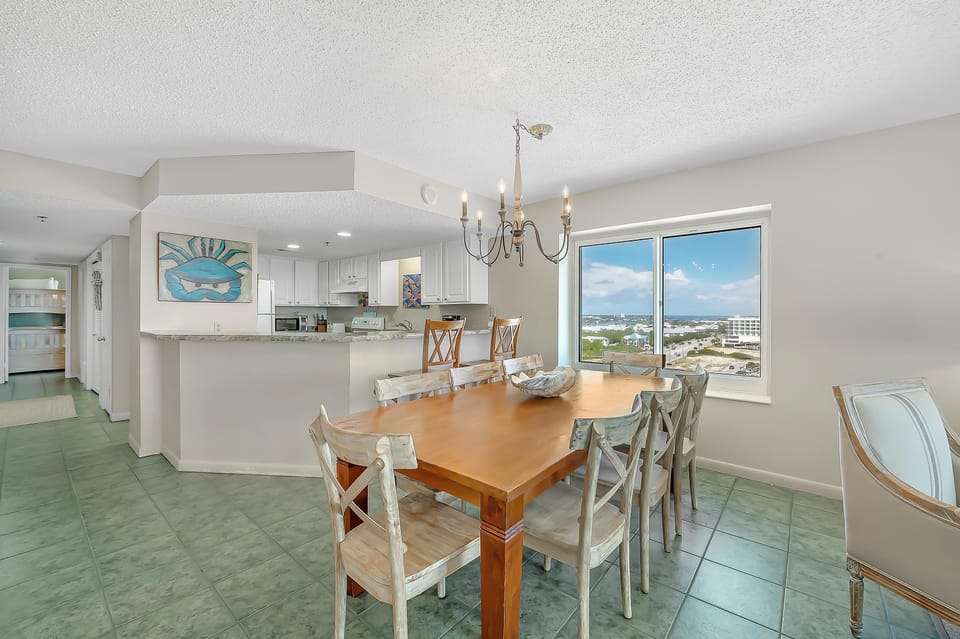 Condo, Multiple Beds (Summerchase 1101 +Free Seasonal Beach) | Dining