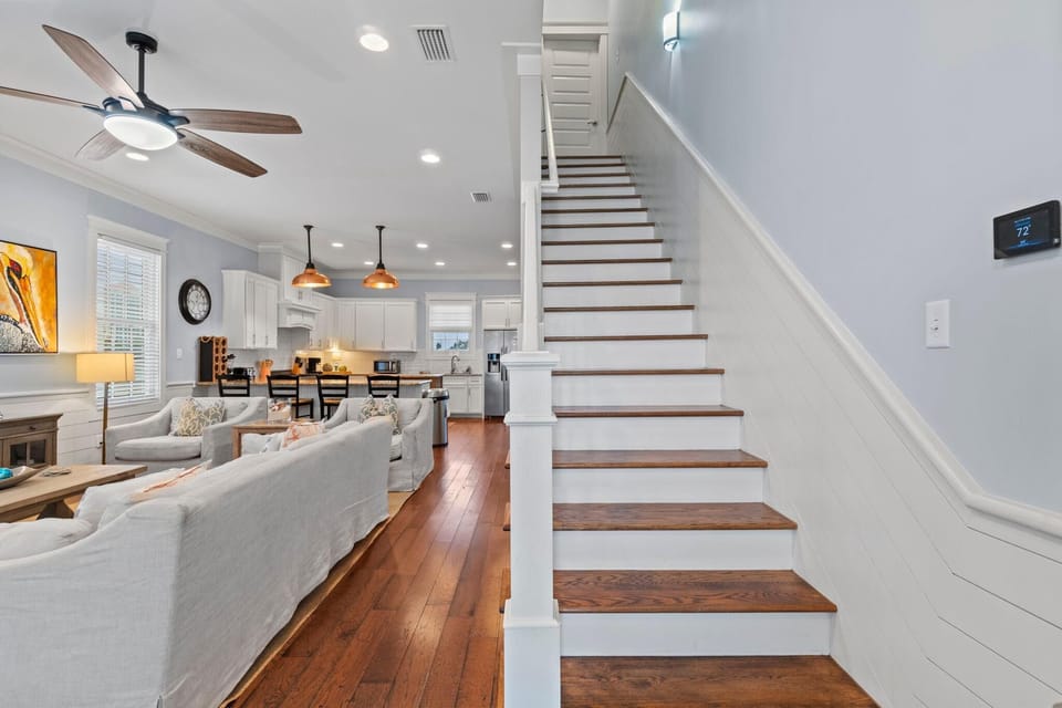 House, Multiple Beds (Battery 20) | Living area | TV