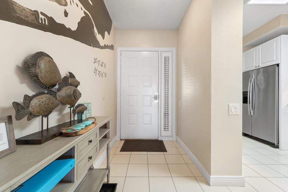 Condo, Multiple Beds (Beach Colony West 11B) | Interior