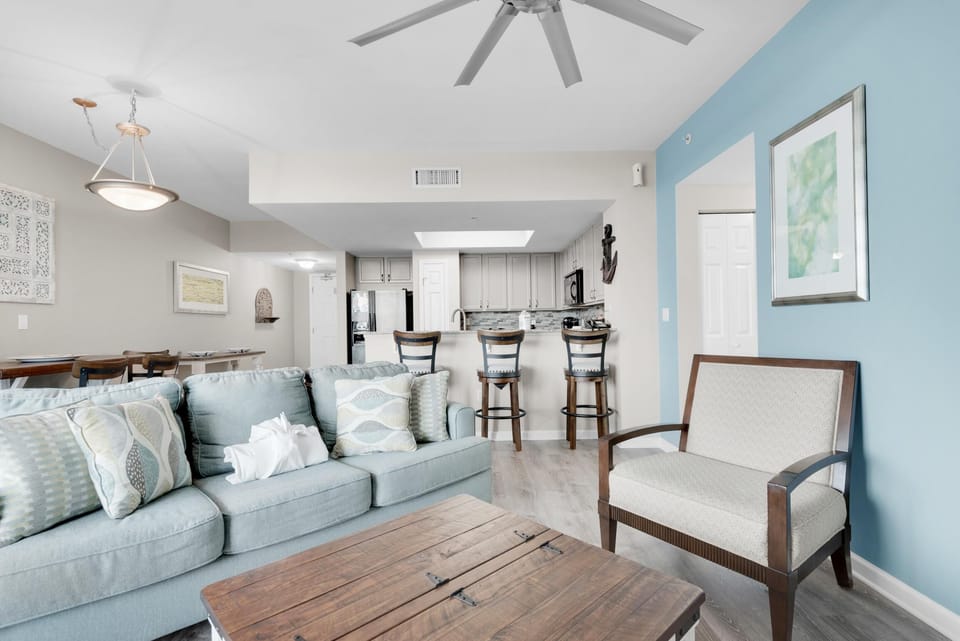 Condo, Multiple Beds (Palms Resort #1602 Full 2 Bedroom) | Living area | TV