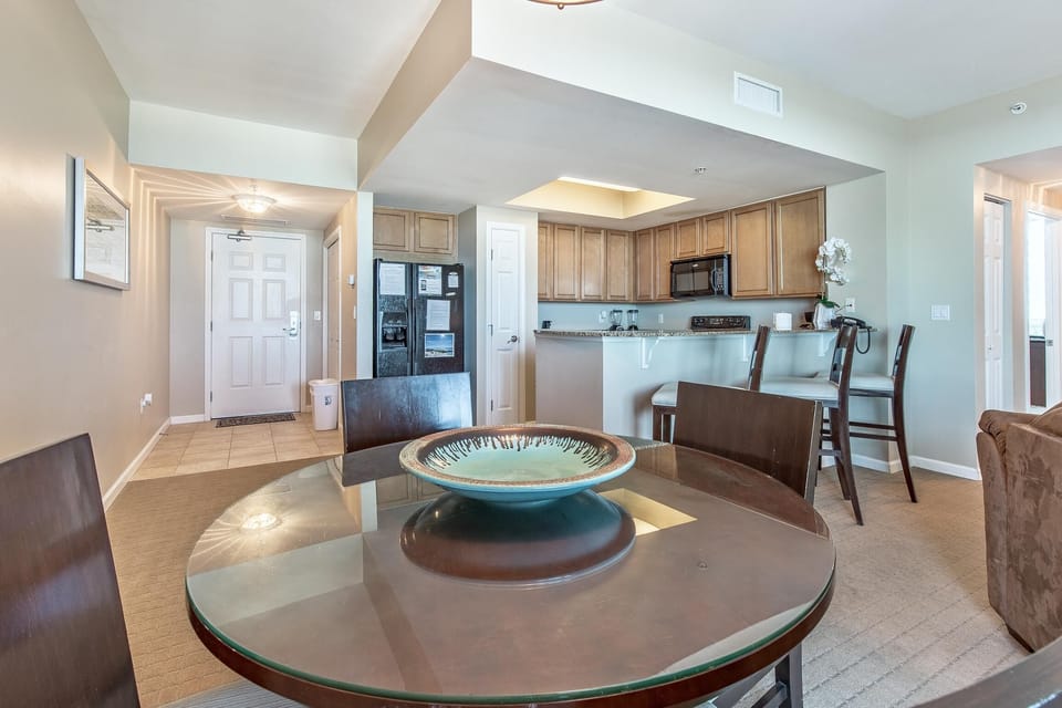 Condo, Multiple Beds (Palms Resort #11002 Full 2 Bedroom) | Interior