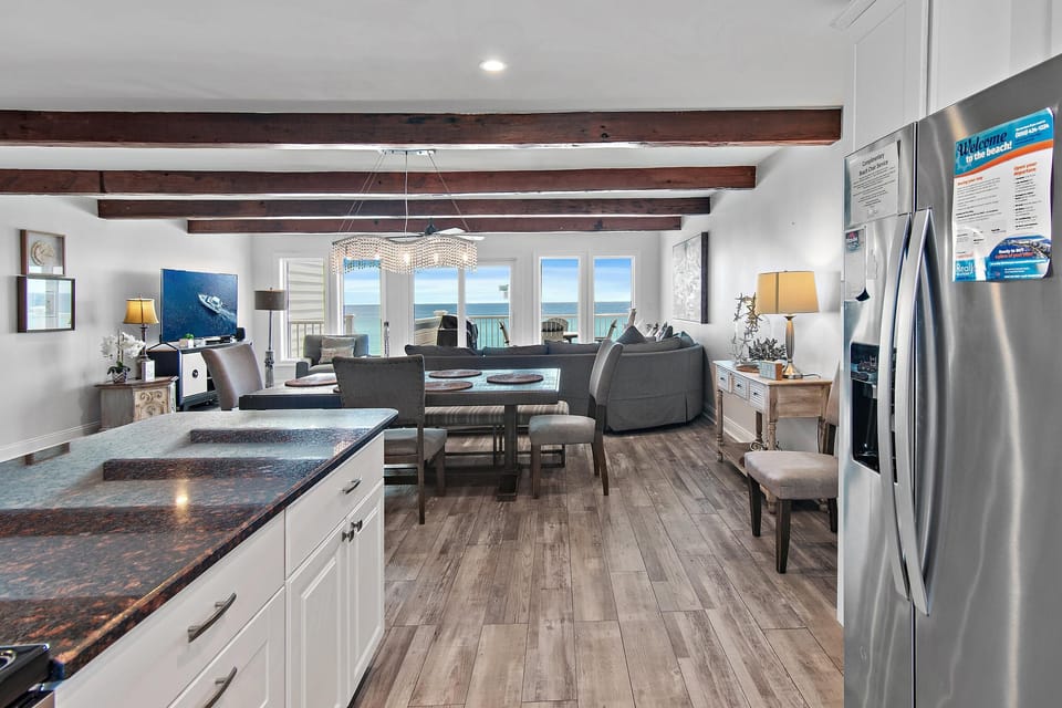 House, Multiple Beds (Little House on the Beach) | Interior