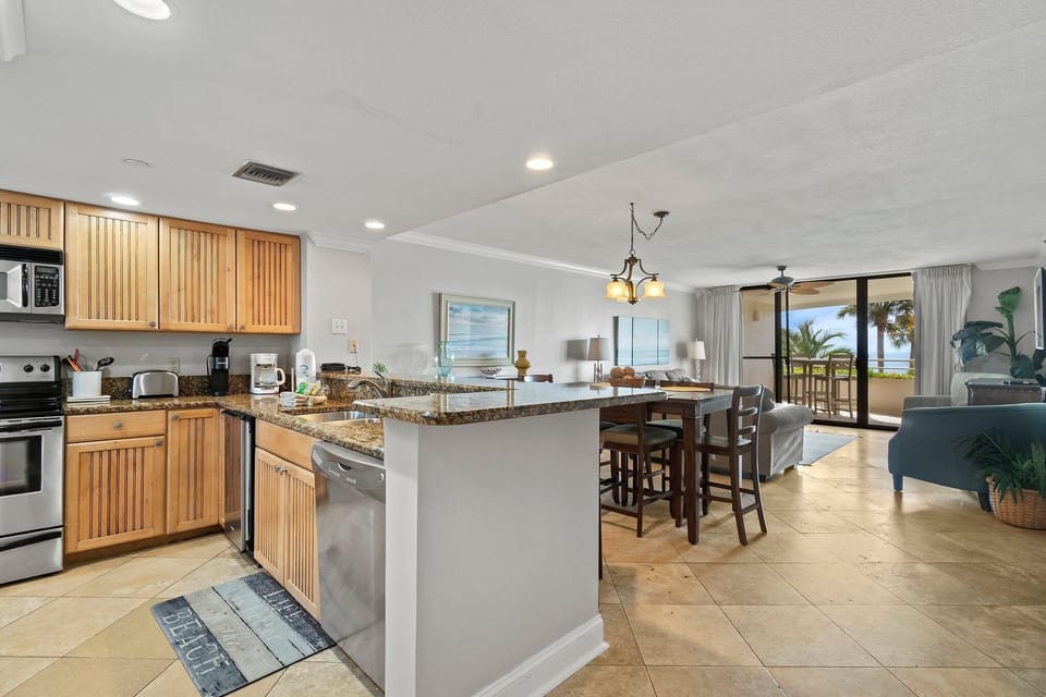 Condo, Multiple Beds (Eden East 101) | Private kitchen | Oven, toaster, paper towels