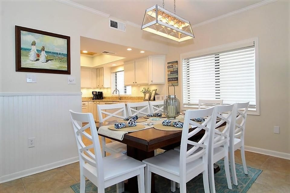 Condo, Multiple Beds (Shipwatch A201) | Dining