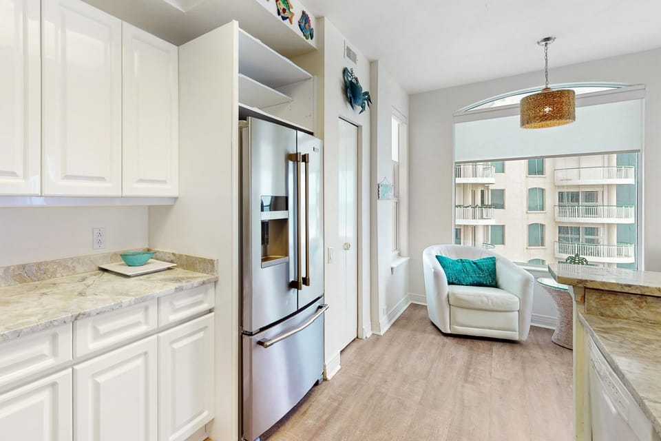 Condo, Multiple Beds (Beach Colony West 7A) | Interior