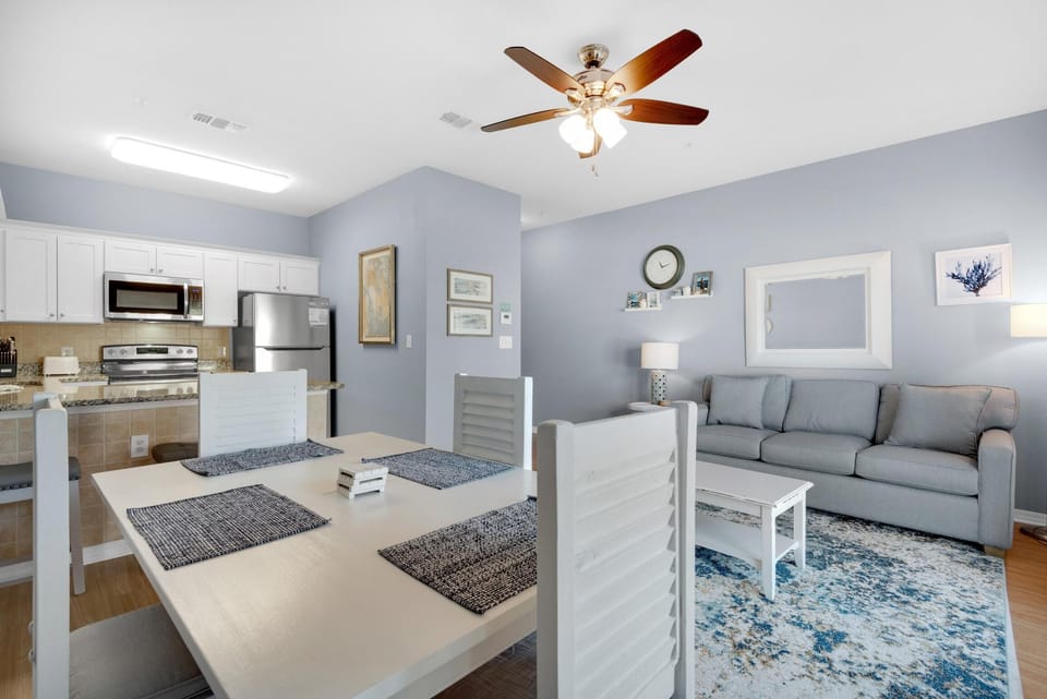 Condo, 1 King Bed with Sofa bed (Caribbean Dunes 121) | Interior