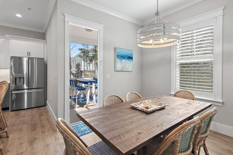House, Multiple Beds (Blue Mountain RNR) | Dining