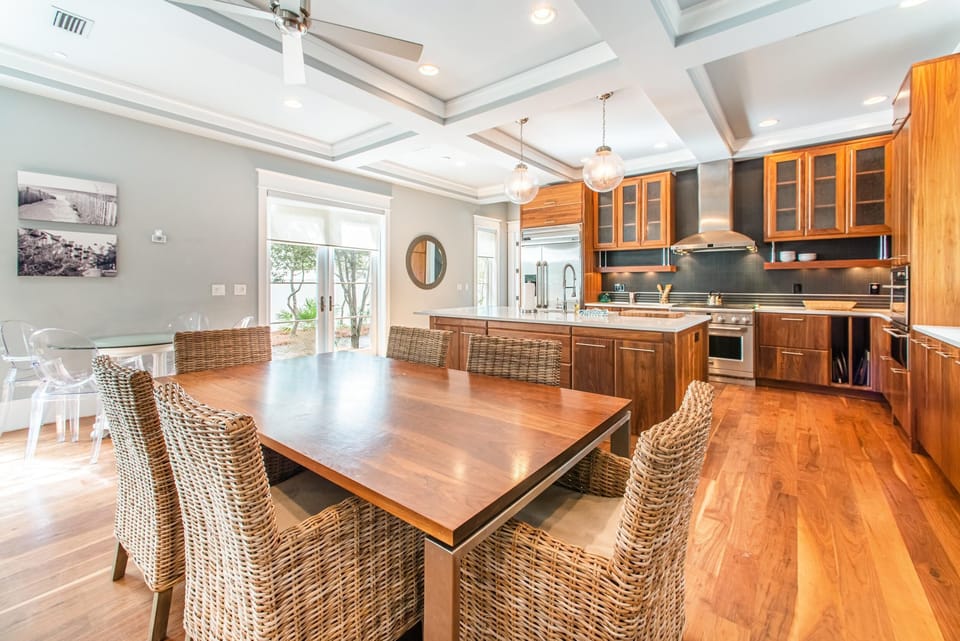 House, Multiple Beds (The Atticus) | Private kitchen | Oven, toaster