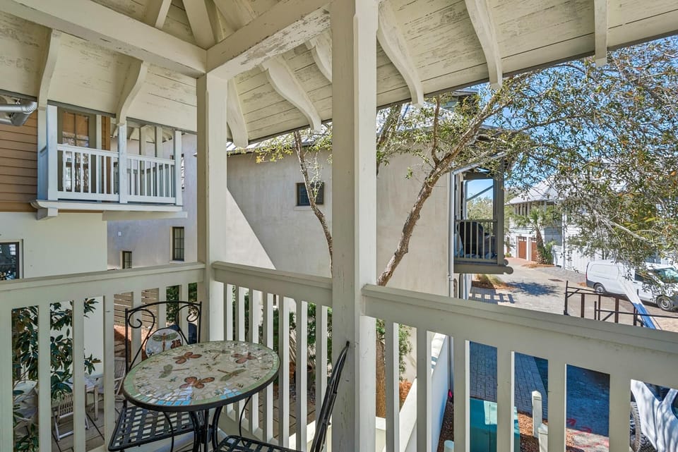 House, 1 King Bed with Sofa bed (Sunsets at Rosemary Carriage House) | Outdoor dining