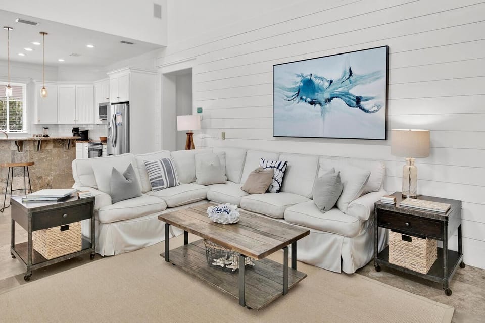 House, Multiple Beds (Casa del Mar) | Living area | TV