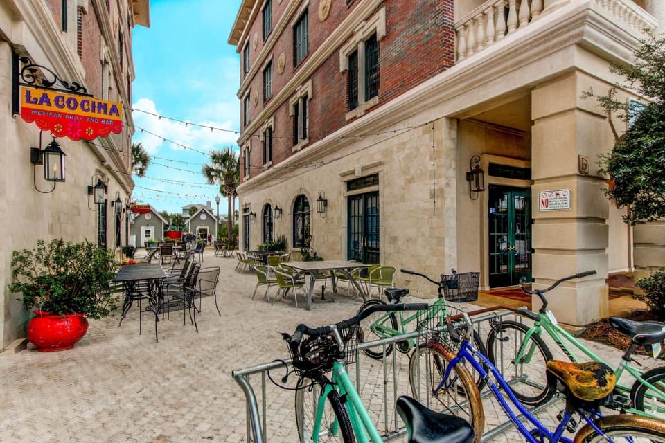 Condo, Multiple Beds (Beachwood Villas 12C) | Outdoor dining