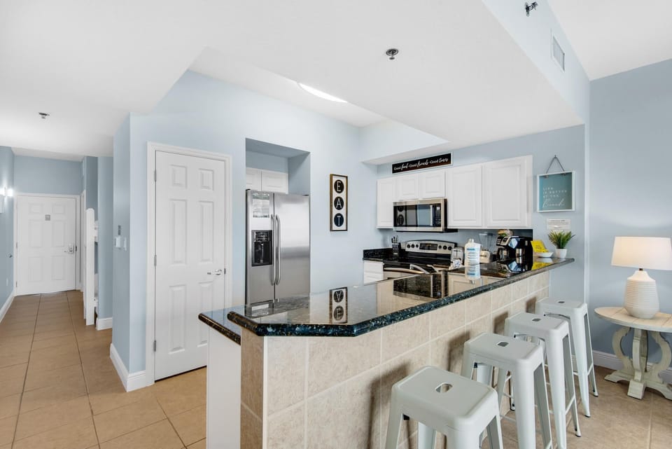 Condo, 1 Queen Bed with Sofa bed (Ariel Dunes I 2305) | Private kitchen | Oven, toaster
