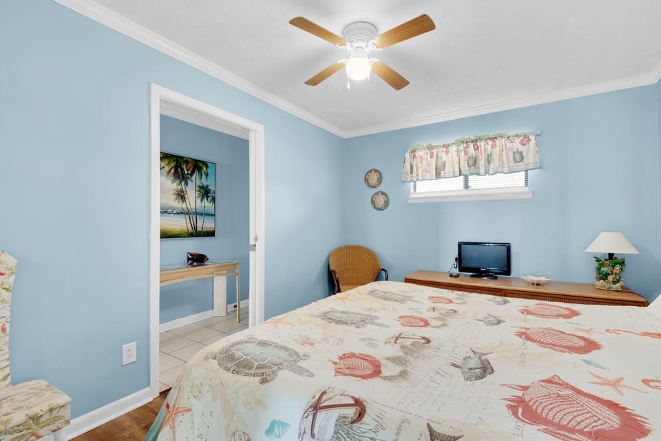Condo, 1 King Bed with Sofa bed (Polynesian Village 211) | 1 bedroom, WiFi