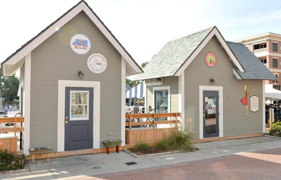 Studio, 1 Queen Bed with Sofa bed (Village of South Walton B375) | Exterior