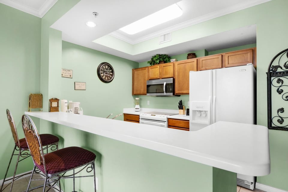 Condo, 1 King Bed with Sofa bed (Destin West Bayside Sandpiper L07) | Private kitchen | Oven, toaster