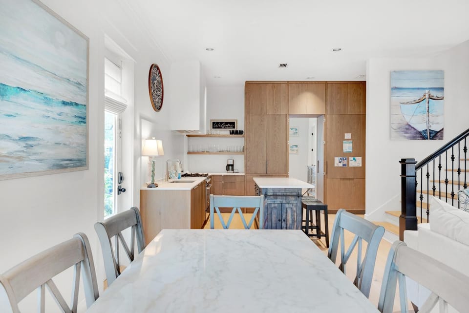 House, Multiple Beds (Bungalo at Baytowne) | Dining