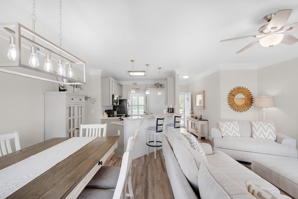Condo, 1 King Bed with Sofa bed (Sandpiper Cove 4114) | Living area | TV