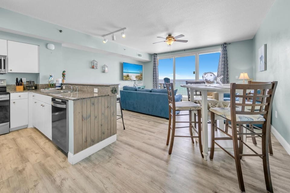 Condo, Multiple Beds (Shores of Panama 830) | Interior